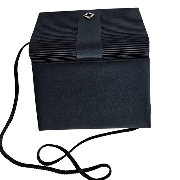 Vintage La Regale Black Pleated Satin Clutch Crossbody w/ Rhinestone Accent NWOT - Picture 7 of 9